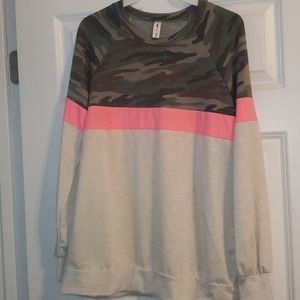 Hot/Pink Camo Sweatshirt
